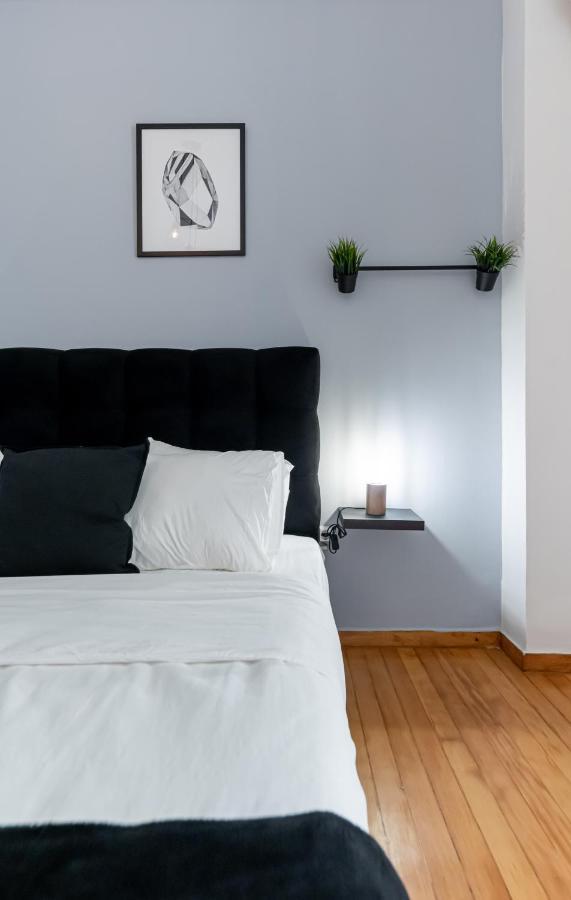Apartmán Couple Getaway With Queen Bed Atény Exteriér fotografie