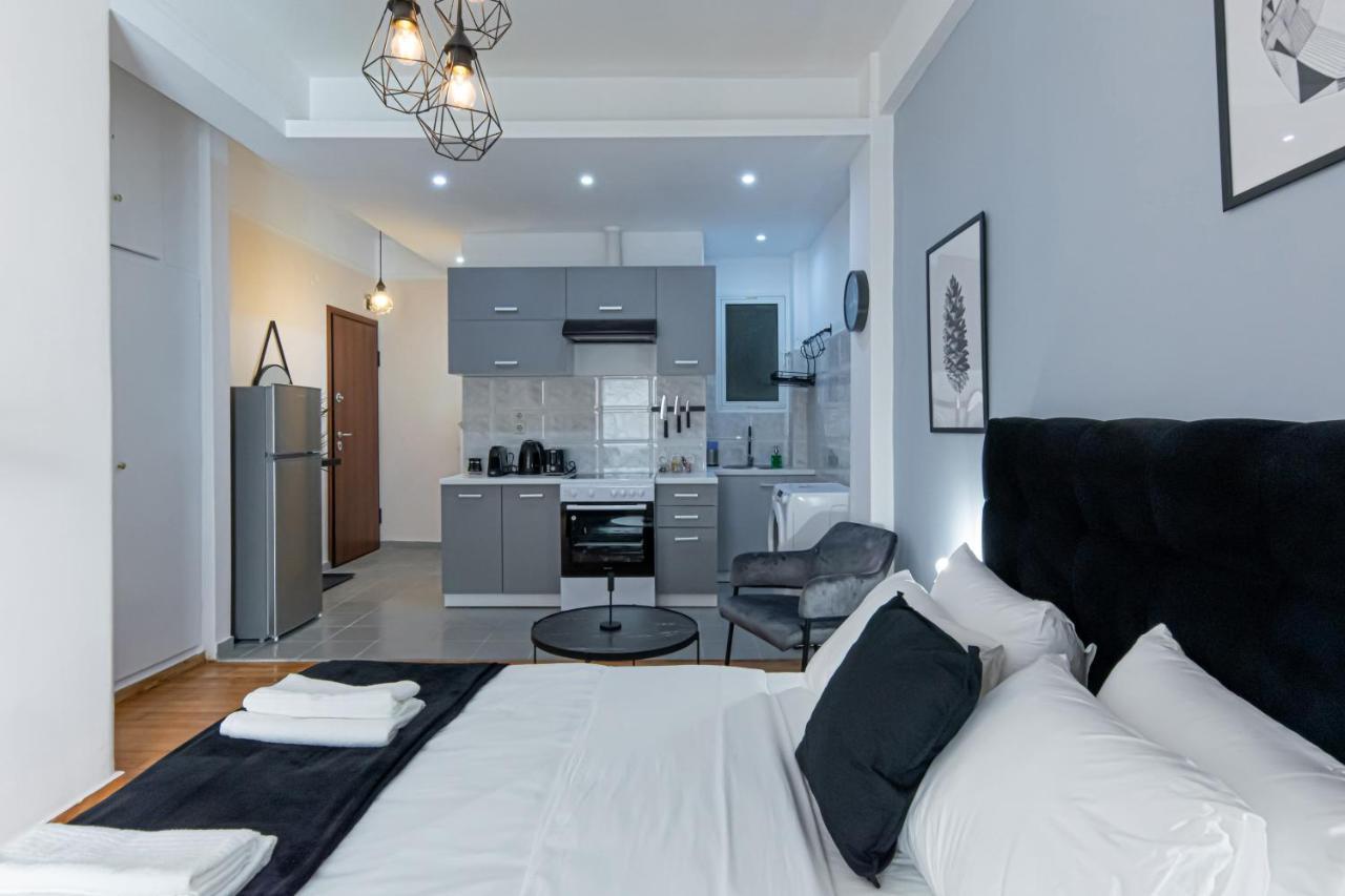 Apartmán Couple Getaway With Queen Bed Atény Exteriér fotografie